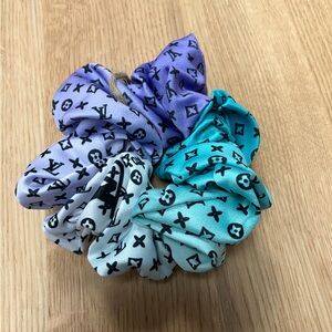 Multicolor Logo-Print Scrunchie